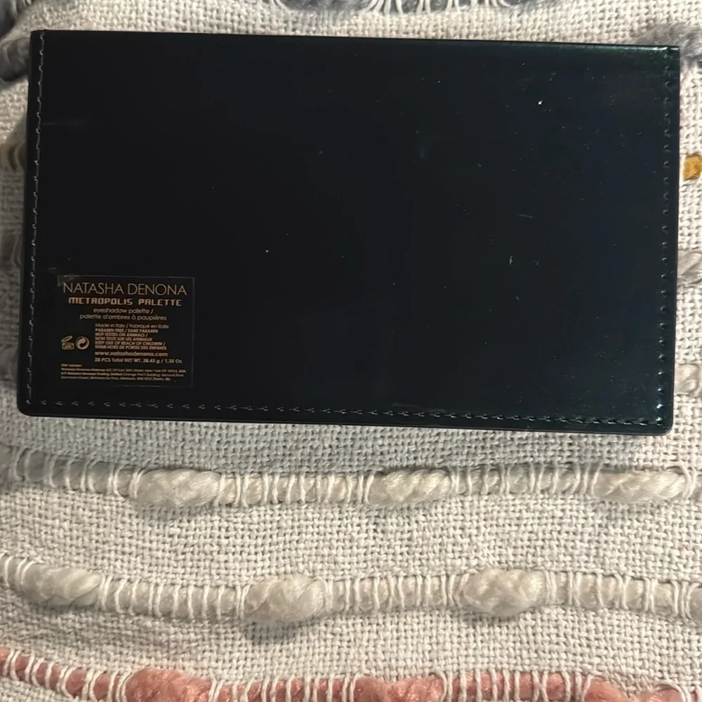Natasha Denona Metropolis Palette in Black - Picture 2 of 3